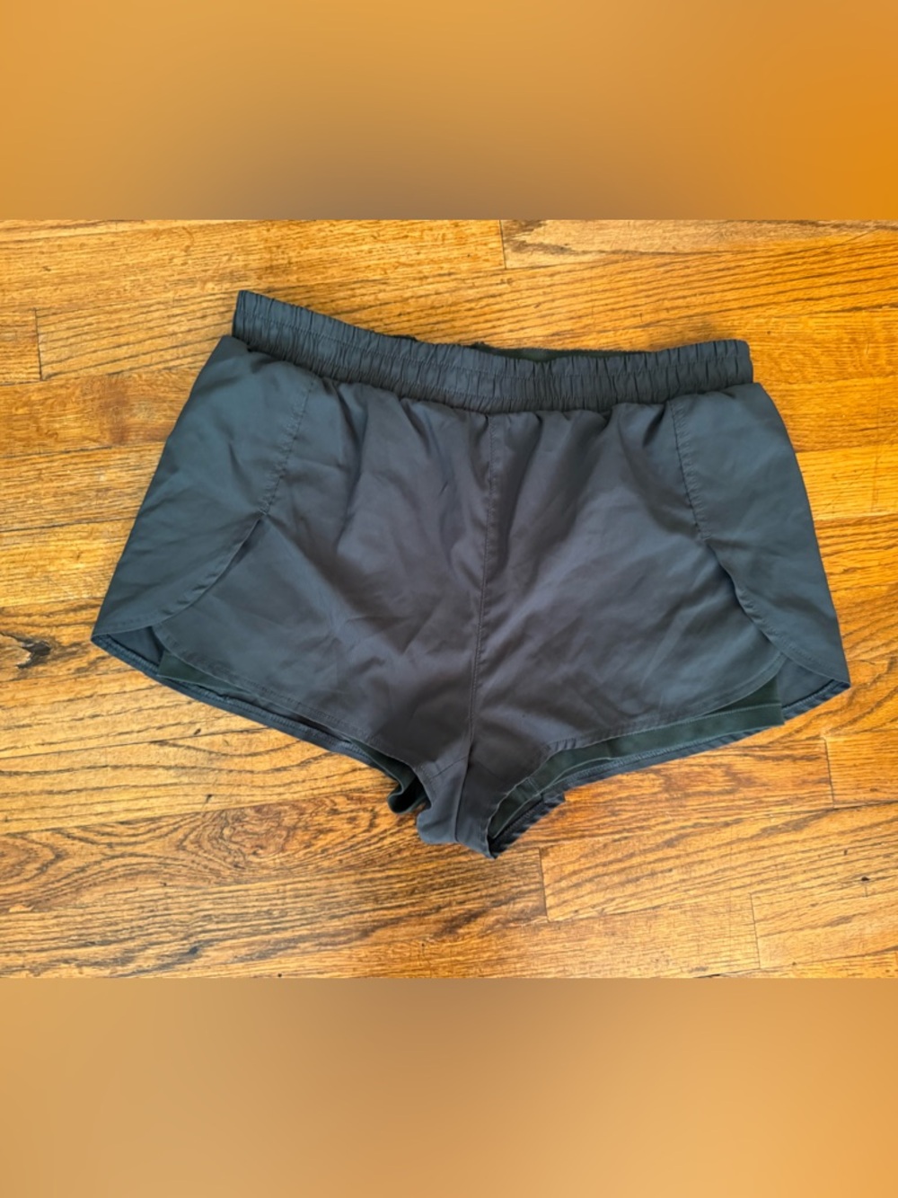 girlfriend collective Dark Green Pine High-Rise Athletic Shorts small